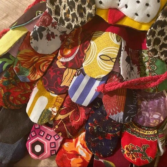 Unique handmade puppy back pack - Picture 3 of 5